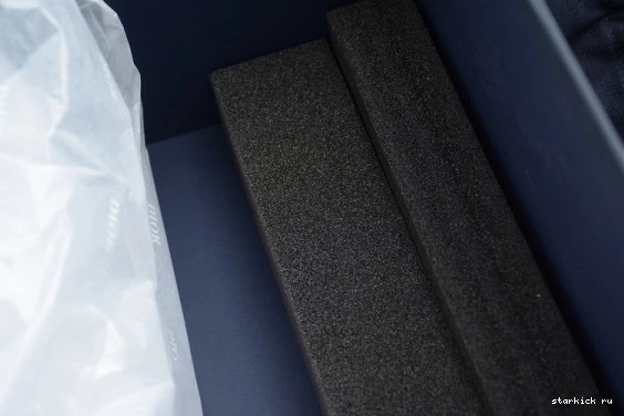 CN8607-002 JORDAN CN8607-002 BOX HIGH DIOR OG ) X AIR 1 SHOE (DIOR 0123